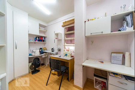 Apartamento para alugar com 210m², 4 quartos e 1 vagaQuarto 3