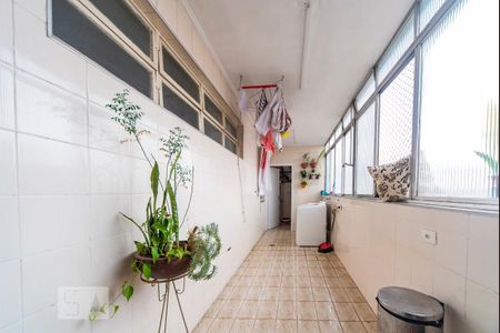 Apartamento para alugar com 210m², 4 quartos e 1 vagaÁrea de Serviço 