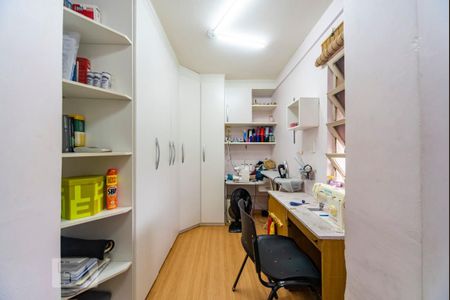 Apartamento para alugar com 210m², 4 quartos e 1 vagaQuarto 3