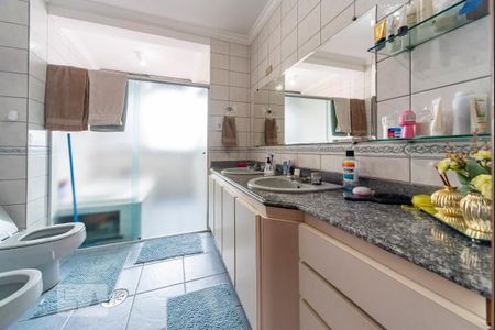 Apartamento para alugar com 210m², 4 quartos e 1 vagaBanheiro do Quarto 4