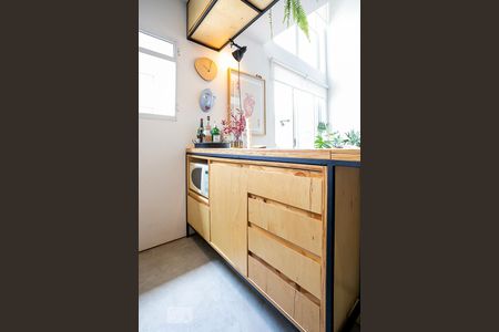 Apartamento para alugar com 74m², 1 quarto e 1 vagaÁrea de Serviço