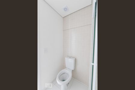 Studio para alugar com 29m², 1 quarto e sem vaga Studio para alugar com 29m², 1 quarto e sem vagaBanheiro Social