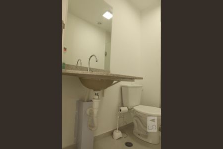 Banheiro de apartamento à venda com 1 quarto, 38m² em Liberdade, São Paulo