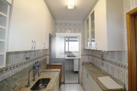 Apartamento para alugar com 75m², 2 quartos e 1 vagaCozinha