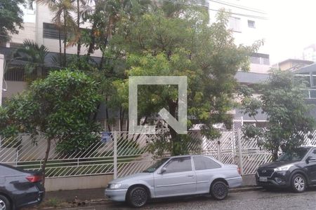Apartamento para alugar com 75m², 2 quartos e 1 vaga Apartamento para alugar com 75m², 2 quartos e 1 vagaFachada