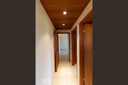 Apartamento à venda com 79m², 2 quartos e 1 vaga Apartamento à venda com 79m², 2 quartos e 1 vagaCorredor