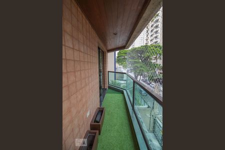 varanda de apartamento para alugar com 4 quartos, 121m² em Brooklin Novo, São Paulo