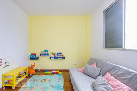 Apartamento à venda com 172m², 4 quartos e 2 vagas Apartamento à venda com 172m², 4 quartos e 2 vagasQuarto 2