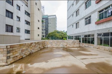 Apartamento à venda com 172m², 4 quartos e 2 vagas Apartamento à venda com 172m², 4 quartos e 2 vagasQuadra Esportiva