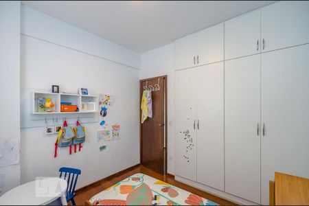 Apartamento à venda com 172m², 4 quartos e 2 vagas Apartamento à venda com 172m², 4 quartos e 2 vagasQuarto 3