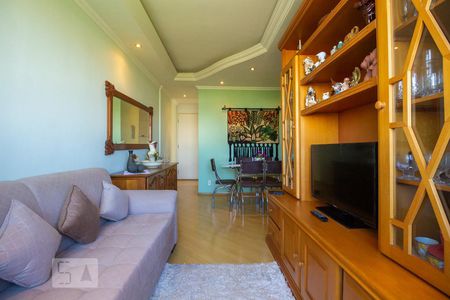 Sala de apartamento à venda com 3 quartos, 55m² em Jardim Santa Emilia, São Paulo