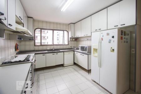 Apartamento para alugar com 328m², 4 quartos e 4 vagasCozinha