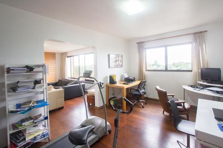 Apartamento para alugar com 328m², 4 quartos e 4 vagasEscritório