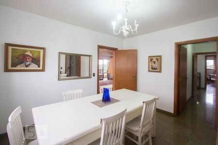 Apartamento para alugar com 328m², 4 quartos e 4 vagasCopa