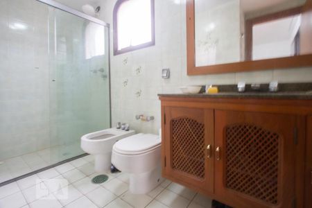 Apartamento para alugar com 328m², 4 quartos e 4 vagasBanheiro Suíte 3