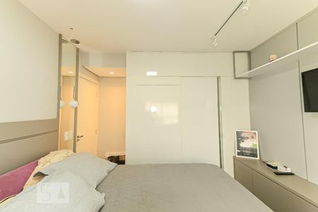 Apartamento à venda com 75m², 2 quartos e 1 vagaSuíte
