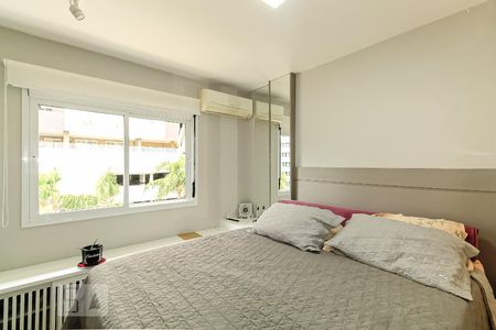 Apartamento à venda com 75m², 2 quartos e 1 vagaSuíte