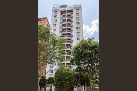 Apartamento para alugar com 64m², 2 quartos e 1 vagaFachada