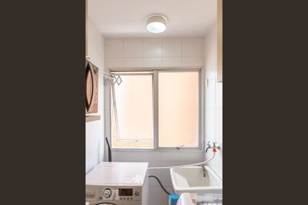 Apartamento para alugar com 64m², 2 quartos e 1 vagaÁrea de Serviço