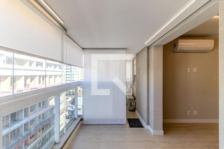 Varanda de apartamento para alugar com 2 quartos, 61m² em Santa Cecilia, São Paulo