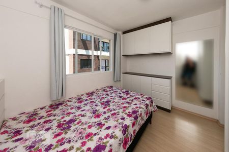 Suíte 1 de apartamento para alugar com 2 quartos, 50m² em Mossunguê, Curitiba
