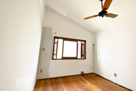 Casa à venda com 239m², 3 quartos e 2 vagasQuarto 3