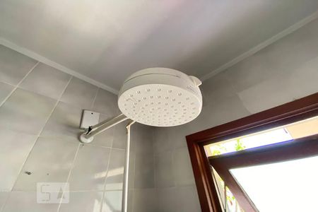 Casa à venda com 239m², 3 quartos e 2 vagasBanheiro da Suíte