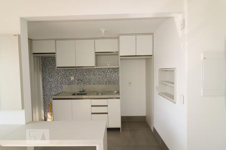 Apartamento para alugar com 77m², 3 quartos e 2 vagas Apartamento para alugar com 77m², 3 quartos e 2 vagasCozinha