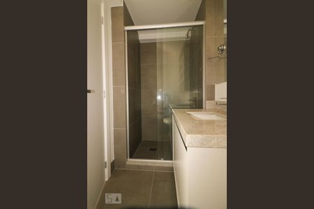 Apartamento para alugar com 77m², 3 quartos e 2 vagas Apartamento para alugar com 77m², 3 quartos e 2 vagasBanheiro Social