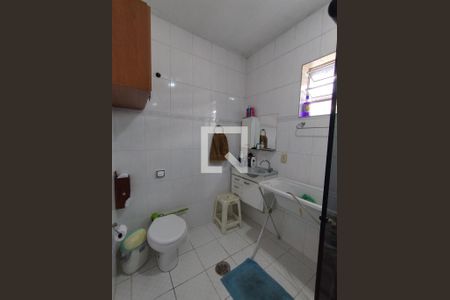 Casa à venda com 87m², 2 quartos e 2 vagasBanheiro - torneira