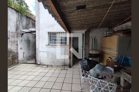 Casa à venda com 87m², 2 quartos e 2 vagasÁrea de Serviço e Quintal