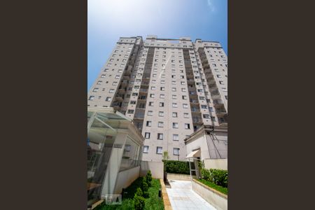 Apartamento para alugar com 65m², 2 quartos e 1 vaga Apartamento para alugar com 65m², 2 quartos e 1 vagaFachada do bloco