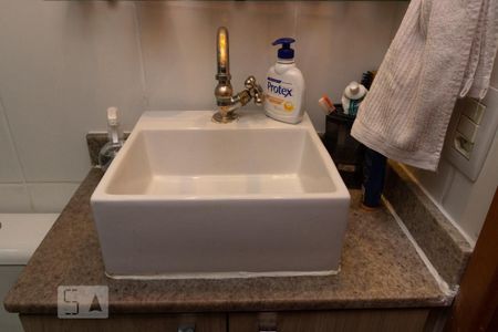 Apartamento à venda com 69m², 3 quartos e 1 vagaBanheiro Social - Detalhe