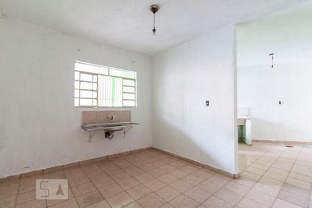 Casa para alugar com 72m², 2 quartos e 1 vaga Casa para alugar com 72m², 2 quartos e 1 vagaCozinha