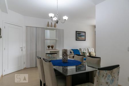 Apartamento para alugar com 83m², 3 quartos e 1 vaga Apartamento para alugar com 83m², 3 quartos e 1 vagaSala