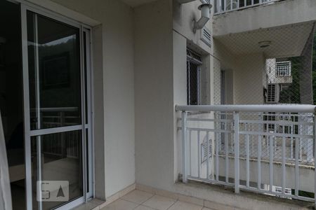 Apartamento para alugar com 83m², 3 quartos e 1 vaga Apartamento para alugar com 83m², 3 quartos e 1 vagaSacada