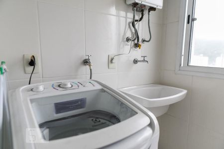 Apartamento para alugar com 83m², 3 quartos e 1 vaga Apartamento para alugar com 83m², 3 quartos e 1 vagaLavanderia