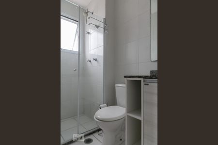 Apartamento para alugar com 83m², 3 quartos e 1 vaga Apartamento para alugar com 83m², 3 quartos e 1 vagaBanheiro da suíte