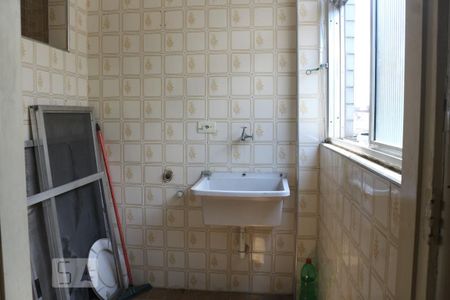 Apartamento para alugar com 103m², 2 quartos e 1 vagaÁrea de Serviço