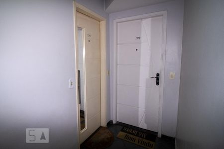 Apartamento à venda com 50m², 2 quartos e 1 vagaHall