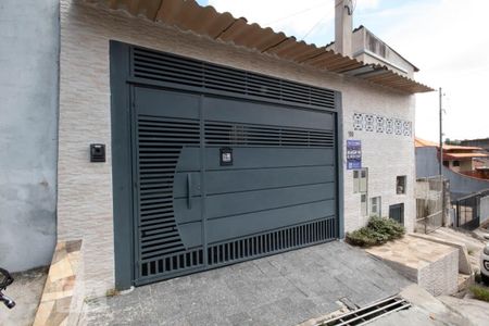 Casa para alugar com 98m², 2 quartos e 1 vagaFachada