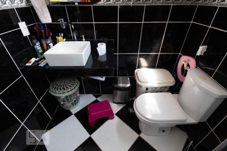 Casa para alugar com 98m², 2 quartos e 1 vagaBanheiro