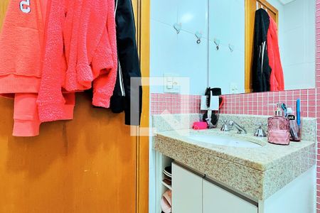 Apartamento à venda com 127m², 3 quartos e 3 vagasBanheiro da Suíte 2