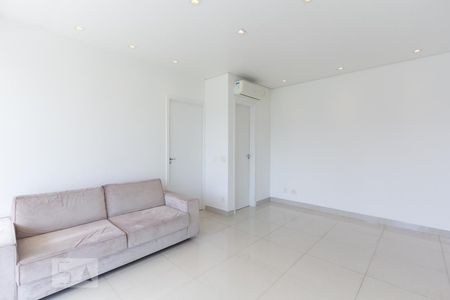 Apartamento para alugar com 67m², 1 quarto e 1 vagaSala