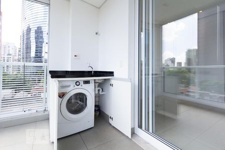 Apartamento para alugar com 67m², 1 quarto e 1 vagaÁrea de Serviço