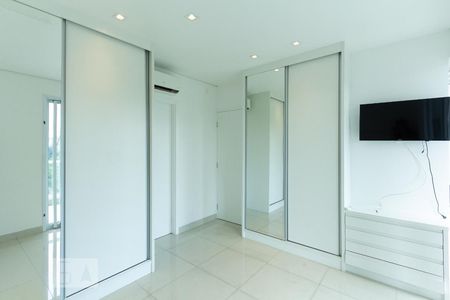 Apartamento para alugar com 67m², 1 quarto e 1 vagaSuíte 