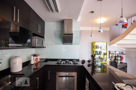 Apartamento à venda com 69m², 2 quartos e 2 vagasCozinha