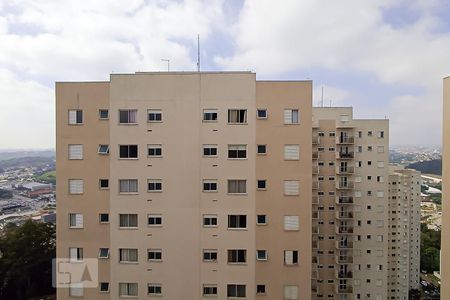 Vista sala e quarto 2 de apartamento para alugar com 2 quartos, 51m² em Centro, Barueri