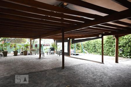 Apartamento à venda com 75m², 2 quartos e 1 vaga Apartamento à venda com 75m², 2 quartos e 1 vagaChurrasqueira