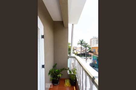 Casa à venda com 65m², 3 quartos e 2 vagasVaranda